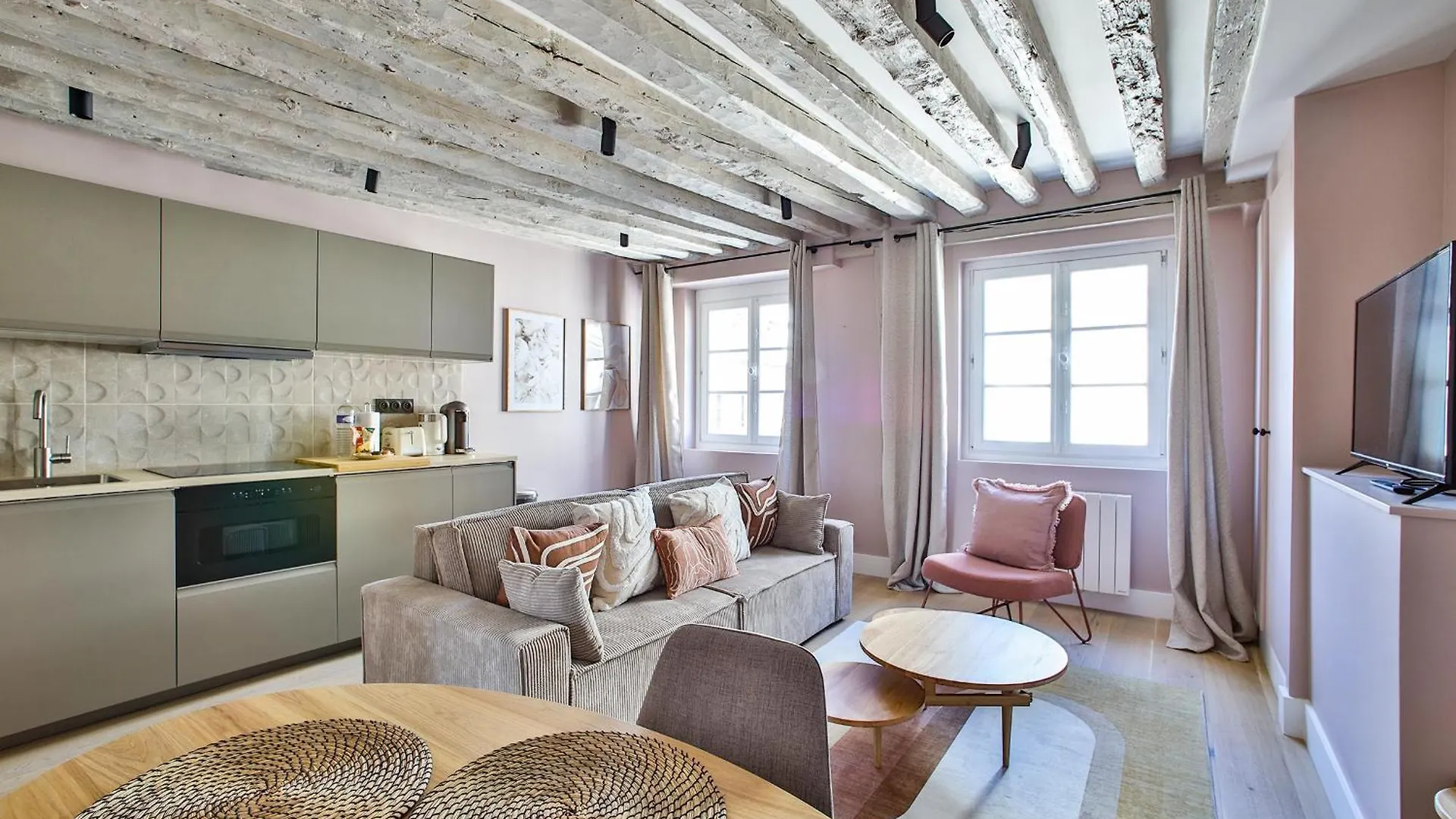 Coeur De - Grand Climatise 3 Br Apartment Paris